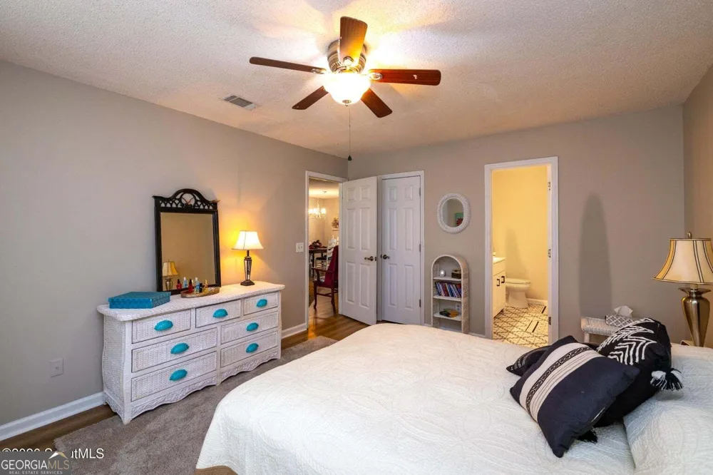 6663 Pine Ridge CIR Blackshear, GA 31516