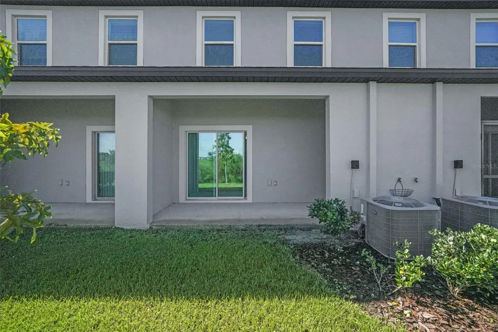 32201 POWDERPUFF MIMOSA DRIVE San Antonio, FL 33576