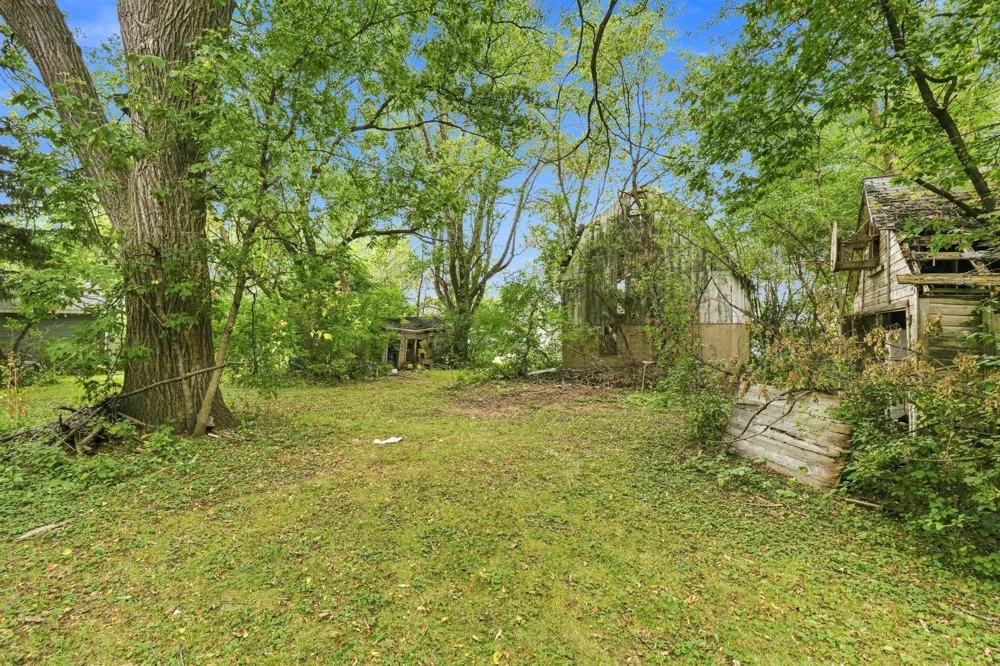401 S Division Street Roberts, WI 54023