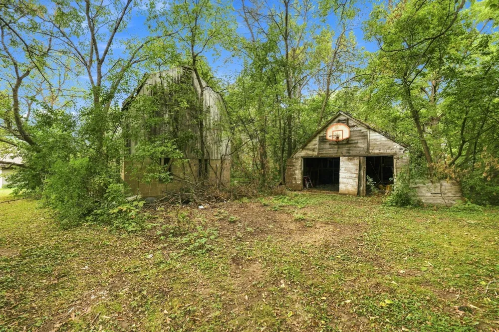 401 S Division Street Roberts, WI 54023
