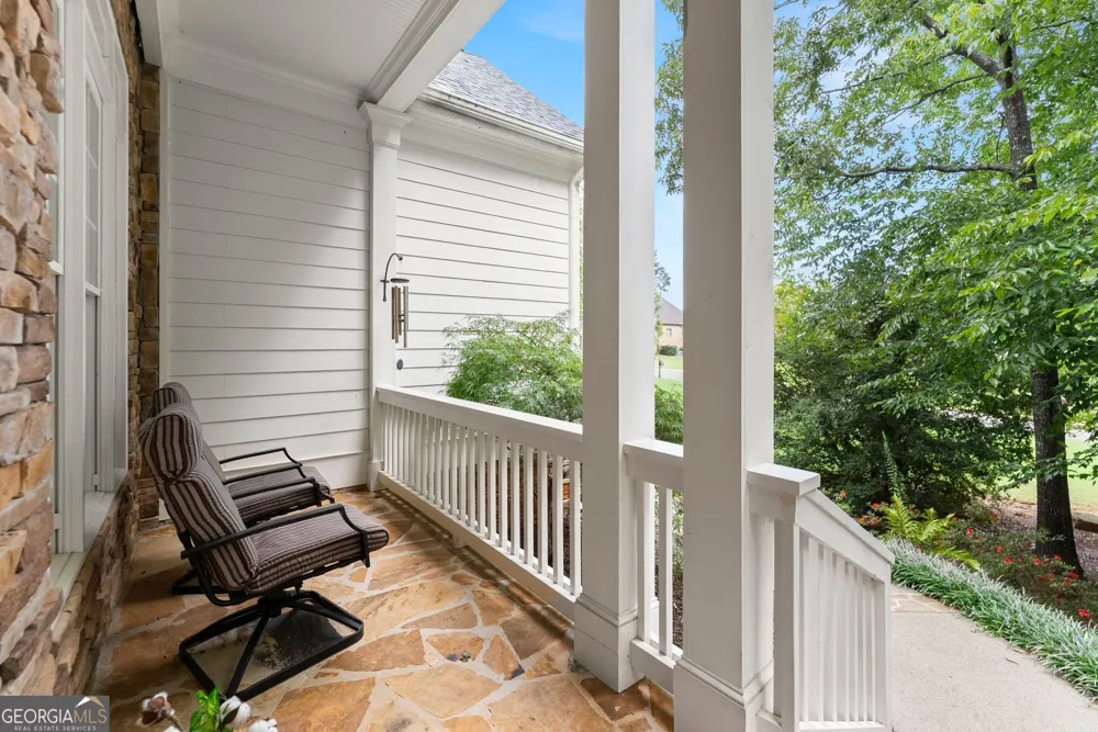 4614 Chartwell Chase CT Flowery Branch, GA 30542