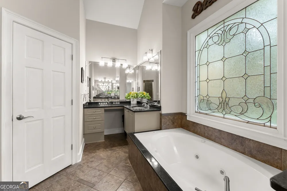 4614 Chartwell Chase CT Flowery Branch, GA 30542