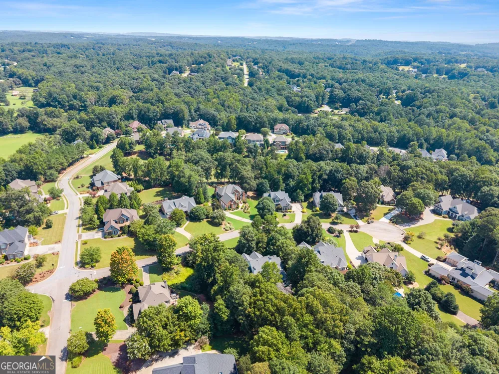 4614 Chartwell Chase CT Flowery Branch, GA 30542