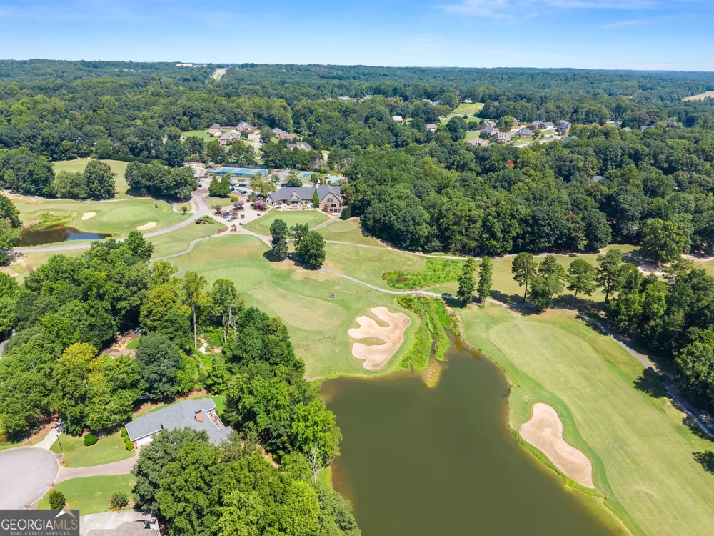 4614 Chartwell Chase CT Flowery Branch, GA 30542