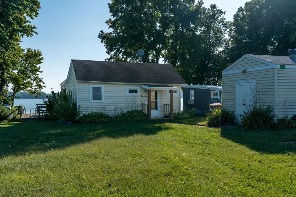 614 Doran Drive Madison Lake, MN 56063