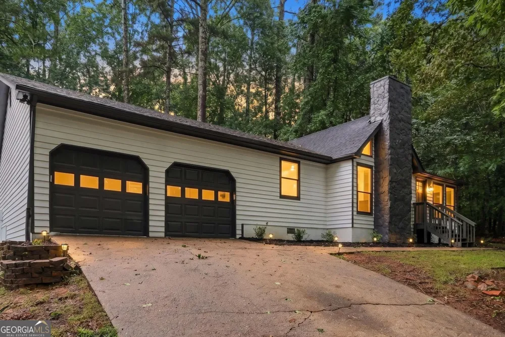4380 Cary DR SW Snellville, GA 30039