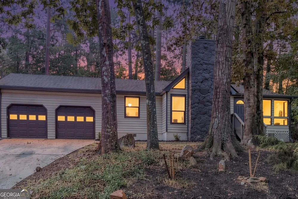 4380 Cary DR SW Snellville, GA 30039