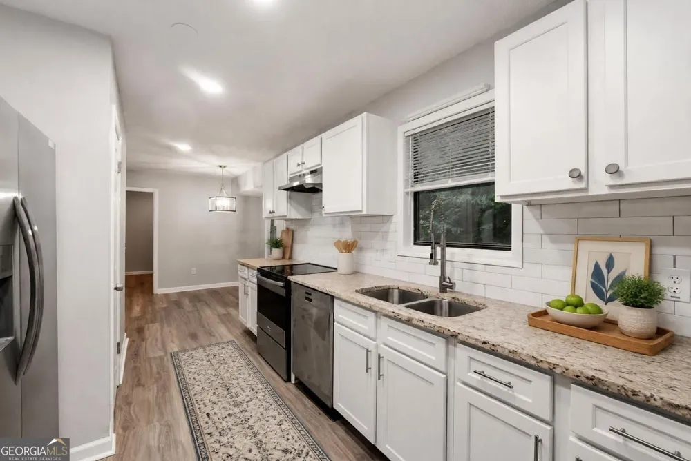 4380 Cary DR SW Snellville, GA 30039