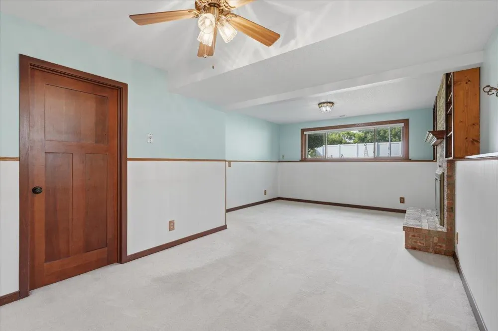 7474 Jeffery Lane S Cottage Grove, MN 55016