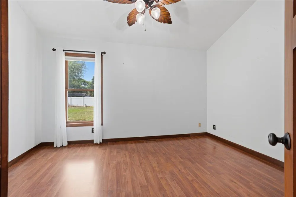 7474 Jeffery Lane S Cottage Grove, MN 55016