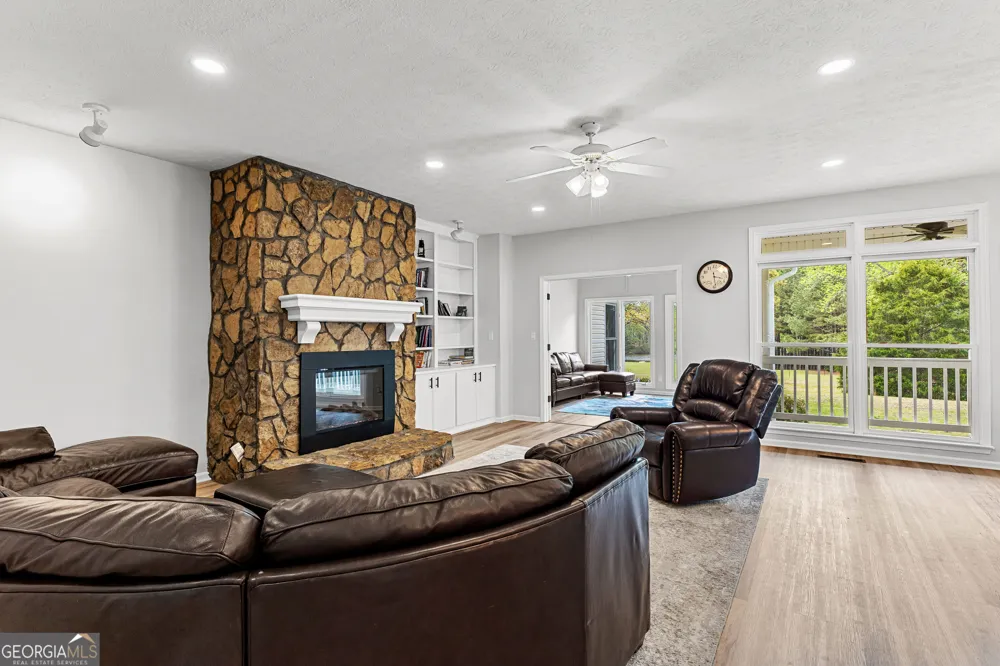 5 Hubert Russell RD Pine Mountain, GA 31822