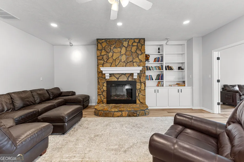 5 Hubert Russell RD Pine Mountain, GA 31822