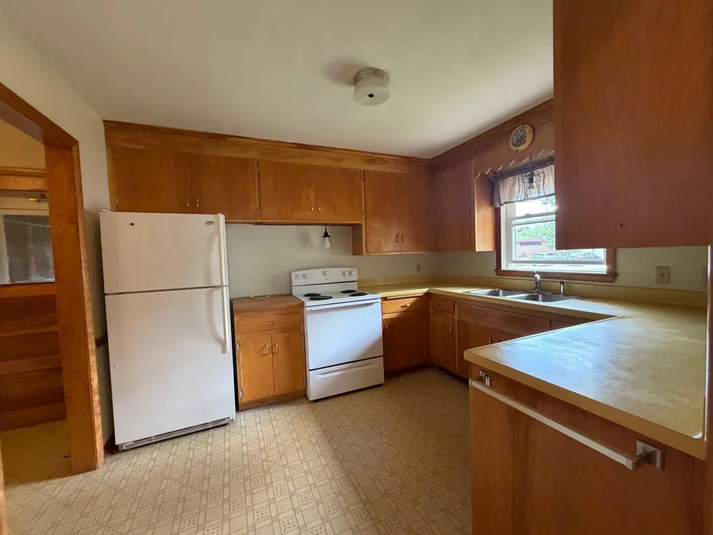 130 Arlington Drive Amery, WI 54001