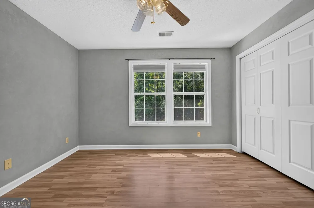 35 Oak Grove LN McDonough, GA 30253