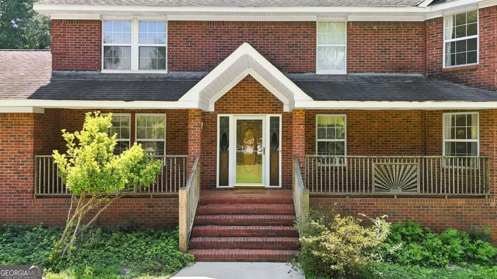 35 Oak Grove LN McDonough, GA 30253