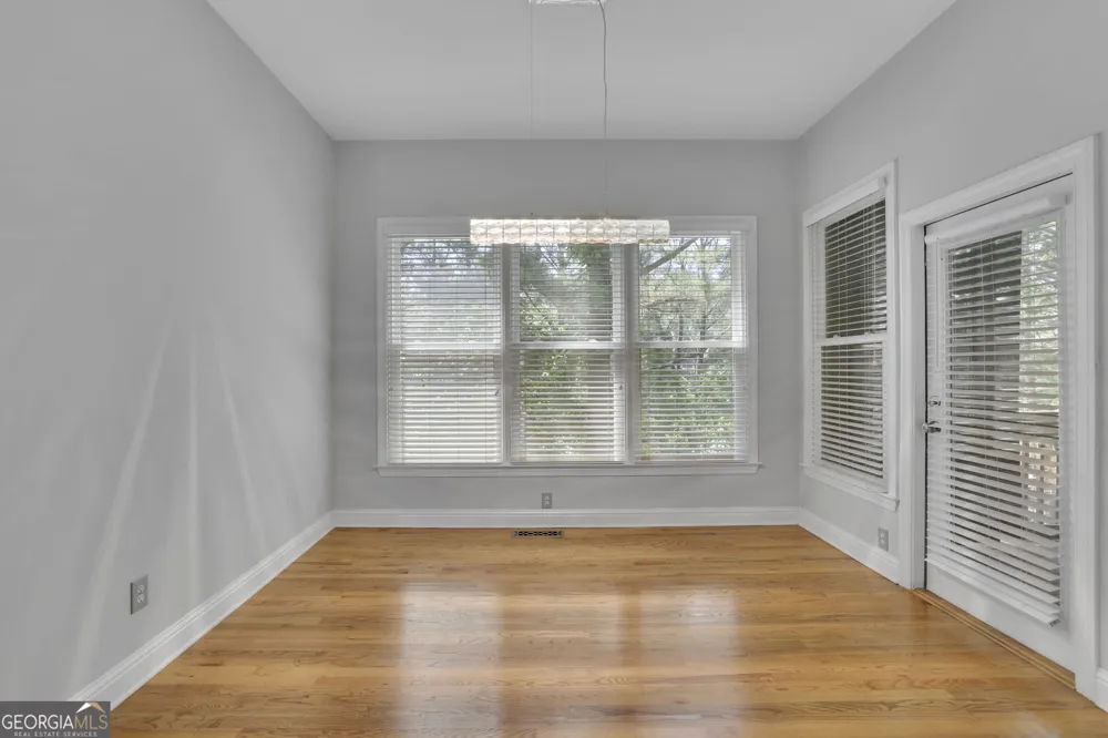 1286 Creekside TER SE Smyrna, GA 30082