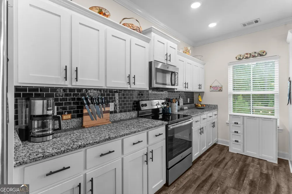 302 Brighton WAY Statesboro, GA 30461