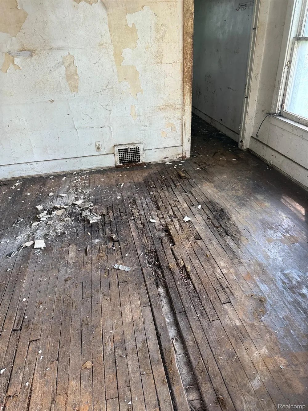 8067 Homer St Street Detroit City, MI 48209