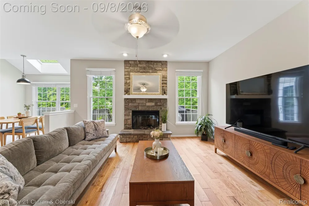49970 Blackberry Trail Novi City, MI 48374
