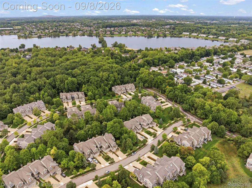 49970 Blackberry Trail Novi City, MI 48374