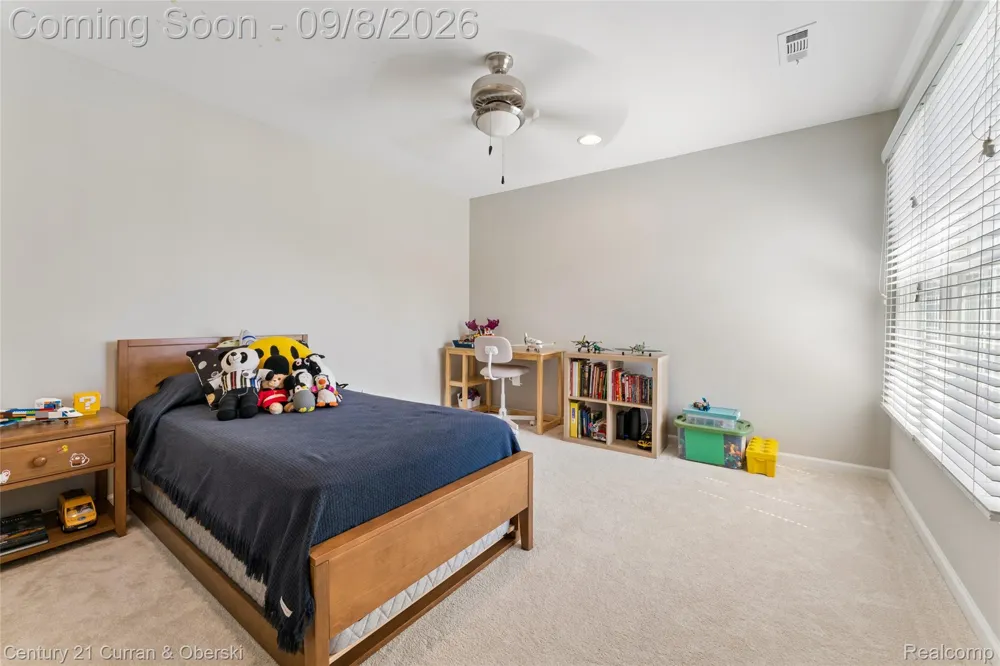 49970 Blackberry Trail Novi City, MI 48374