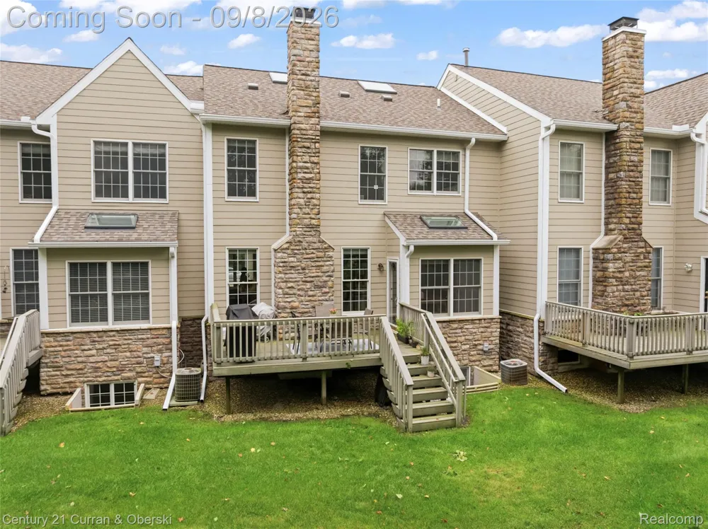 49970 Blackberry Trail Novi City, MI 48374