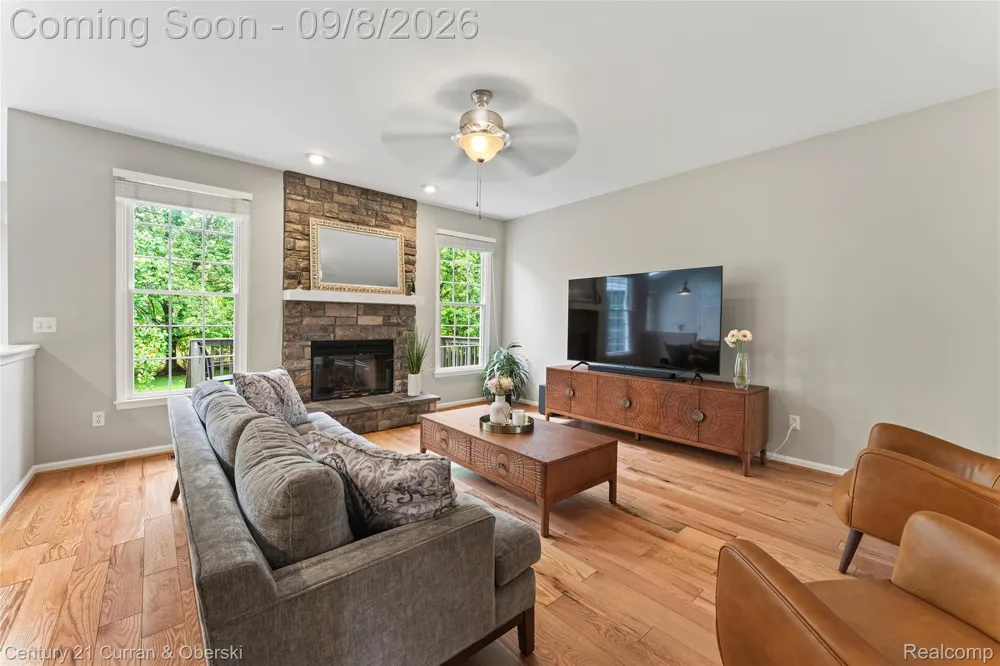 49970 Blackberry Trail Novi City, MI 48374