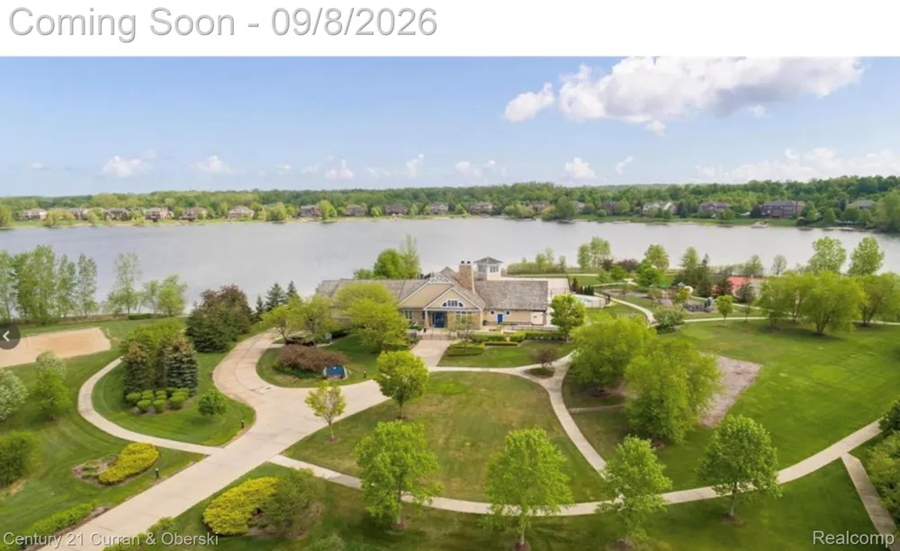 49970 Blackberry Trail Novi City, MI 48374