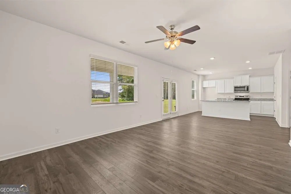 8565 Secretariat DR Lithonia, GA 30058