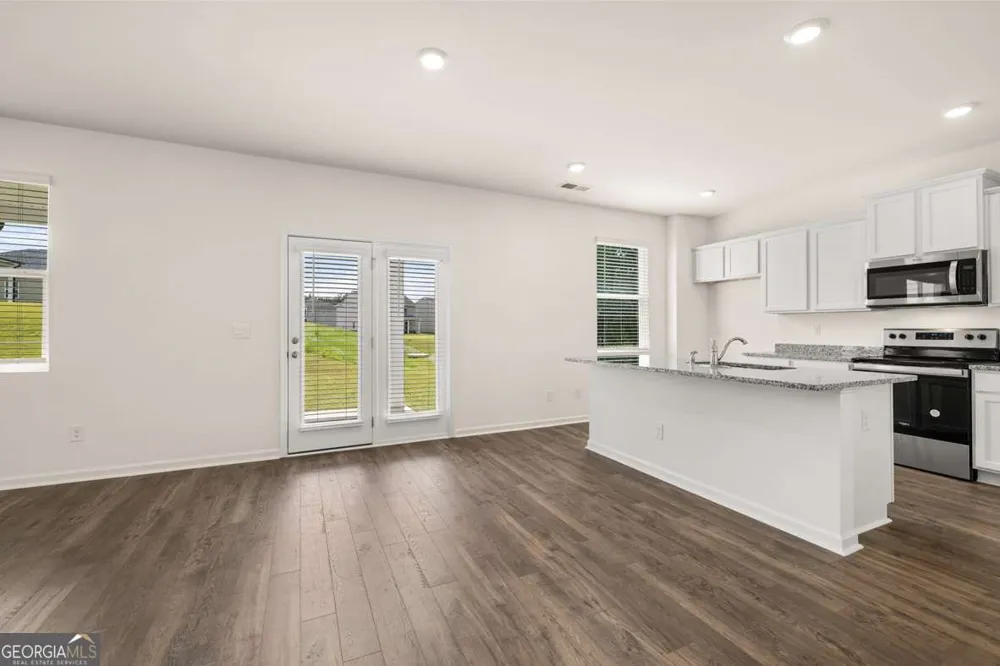8565 Secretariat DR Lithonia, GA 30058
