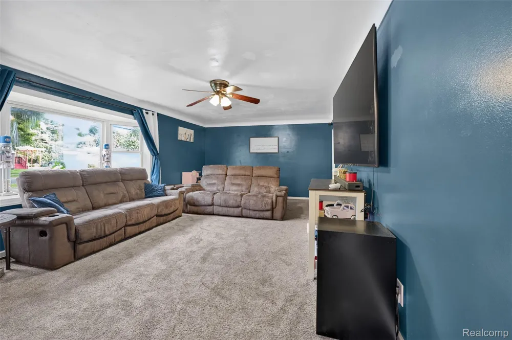 292 Alfred Street Montrose City, MI 48457