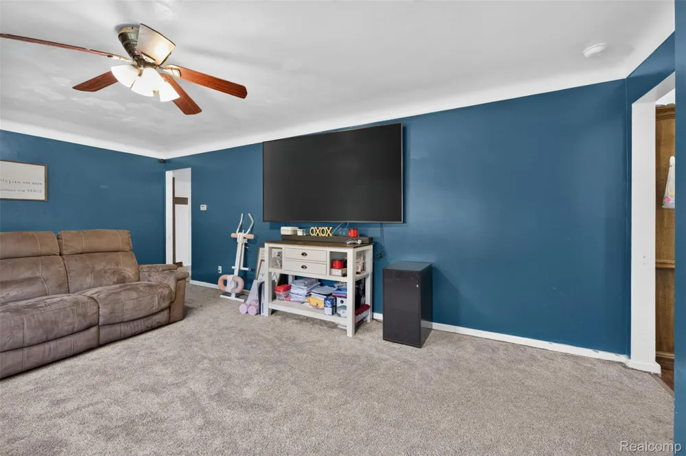 292 Alfred Street Montrose City, MI 48457