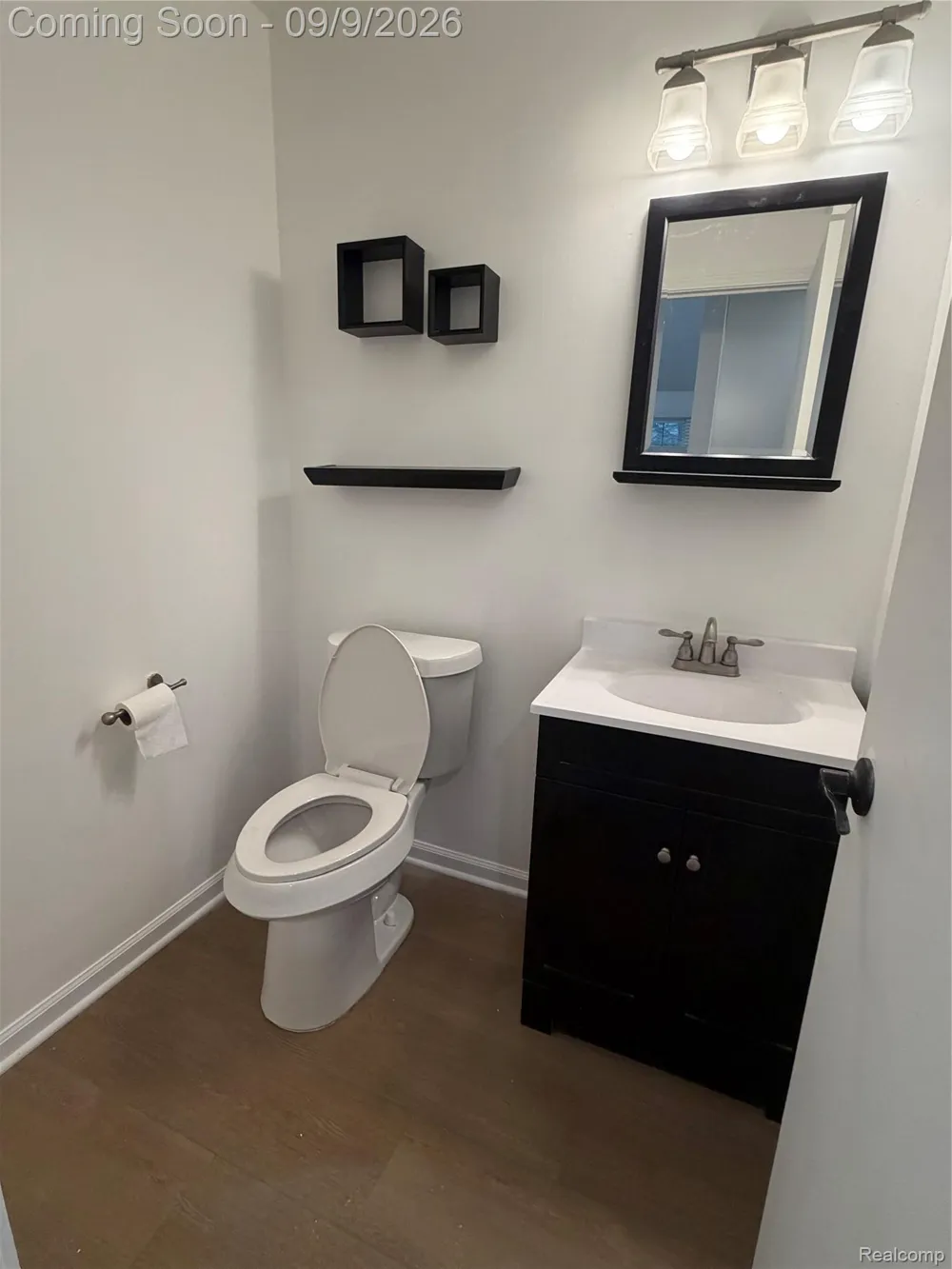 2085 Elkhorn Drive Rochester Hills City, MI 48307