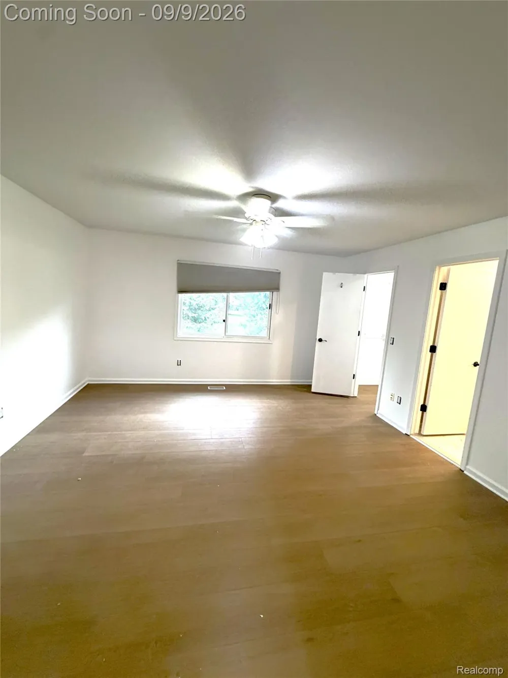 2085 Elkhorn Drive Rochester Hills City, MI 48307