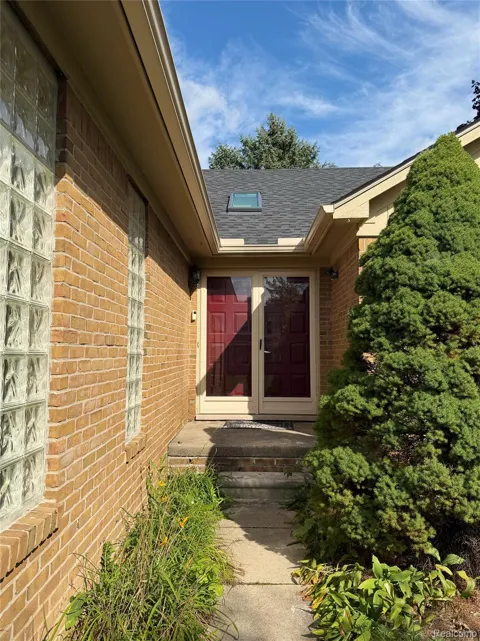 2085 Elkhorn Drive