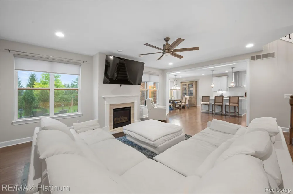 47861 Fieldstone Drive Northville Township, MI 48168