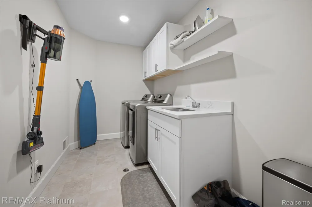 47861 Fieldstone Drive Northville Township, MI 48168