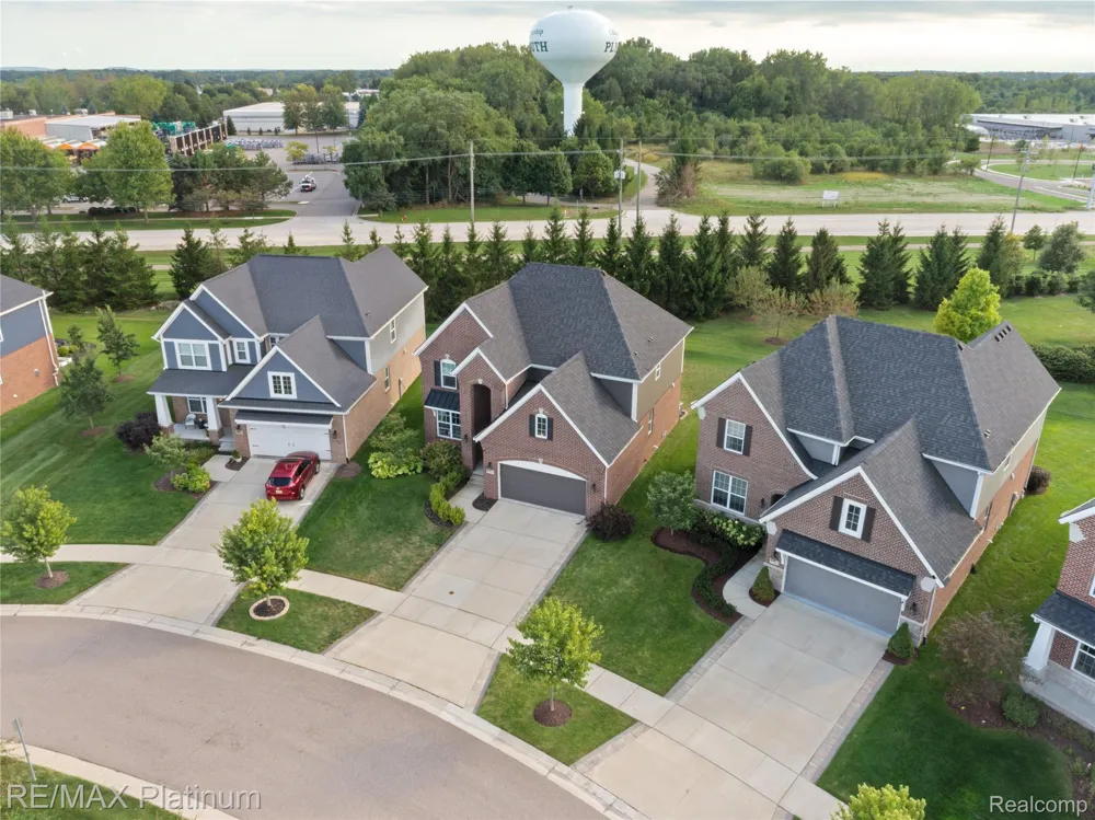 47861 Fieldstone Drive Northville Township, MI 48168