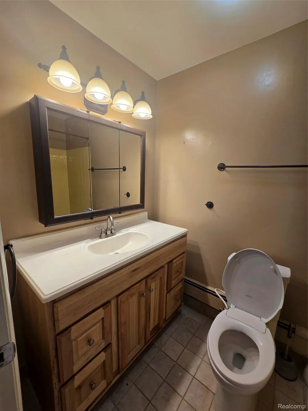 2951 Hill Drive Troy City, MI 48085