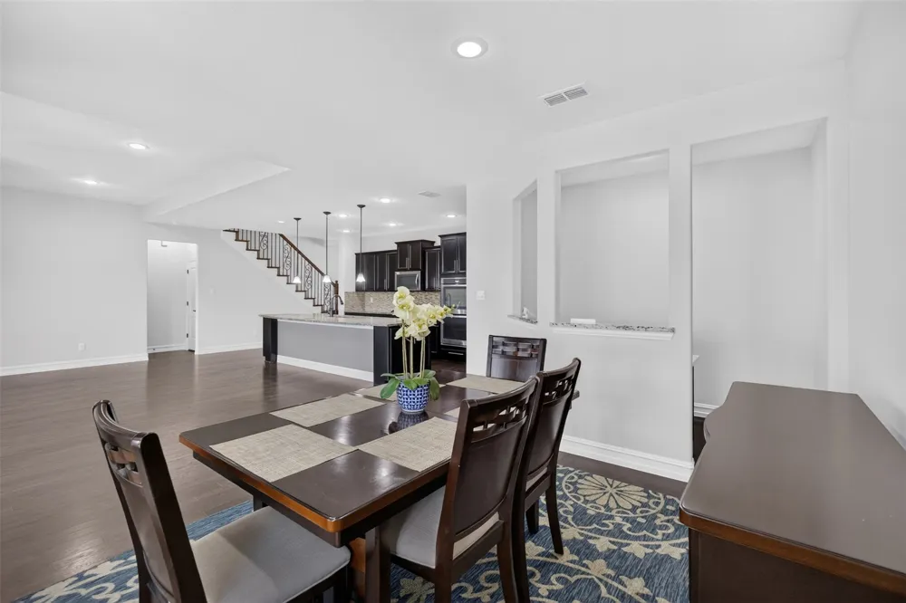 8125 Charford Drive Fort Worth, TX 76131