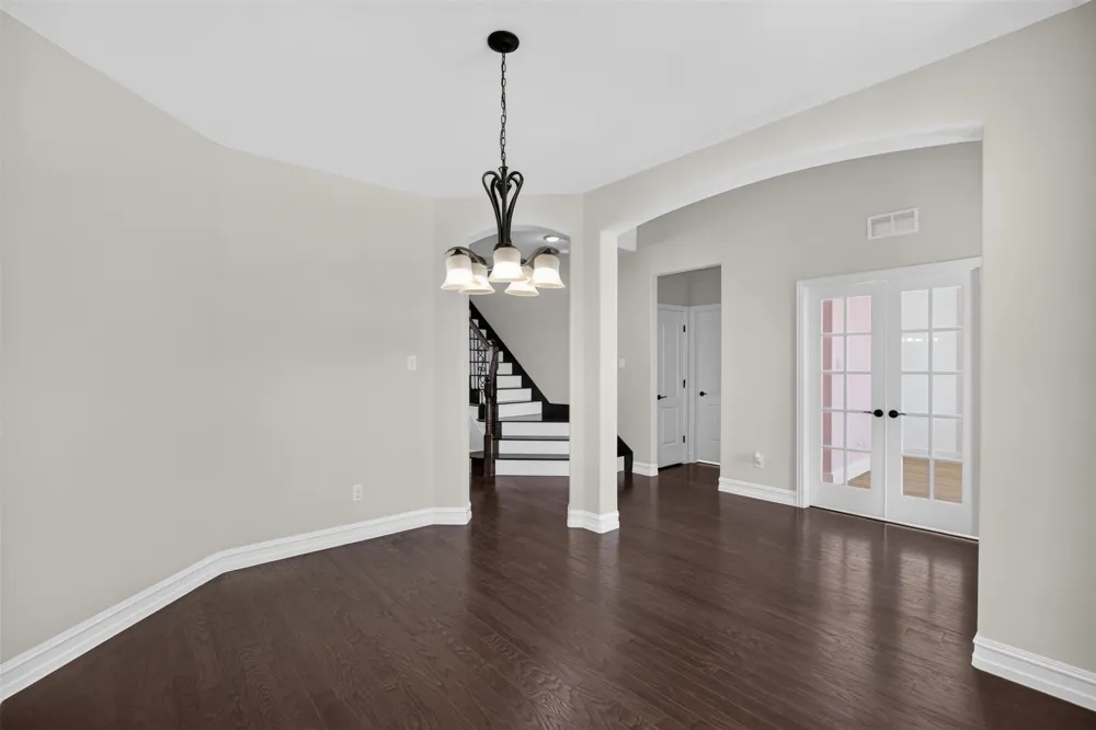 8125 Charford Drive Fort Worth, TX 76131