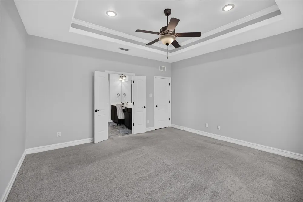 8125 Charford Drive Fort Worth, TX 76131