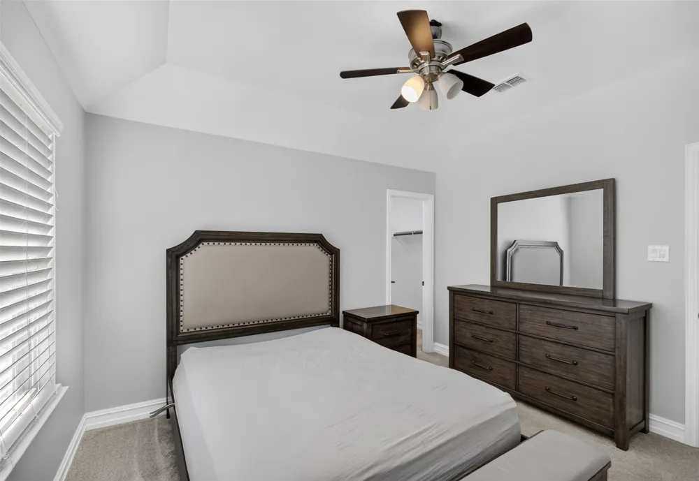 8125 Charford Drive Fort Worth, TX 76131