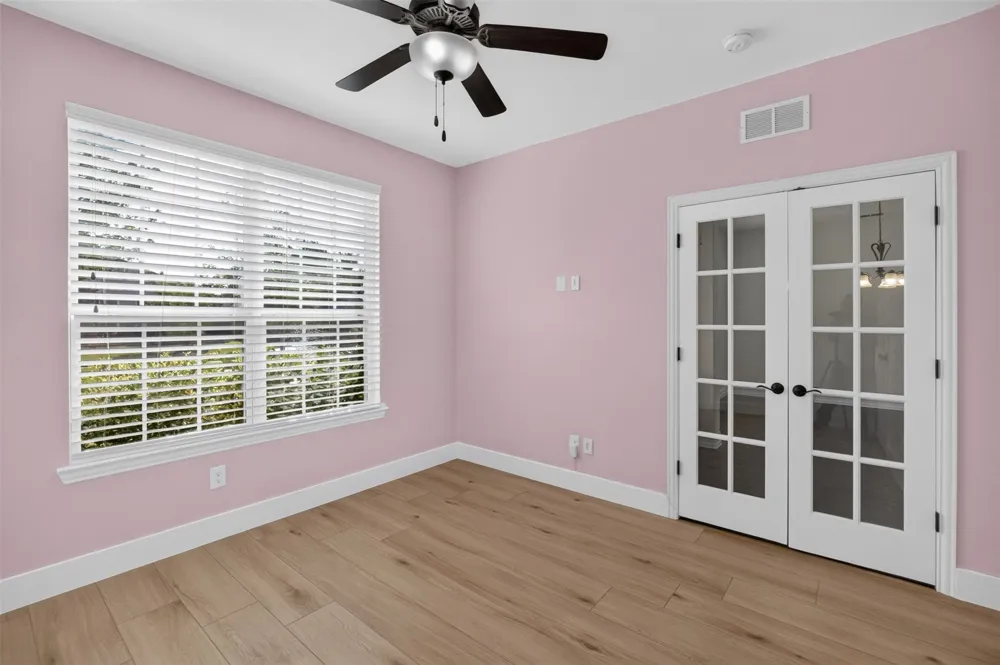 8125 Charford Drive Fort Worth, TX 76131