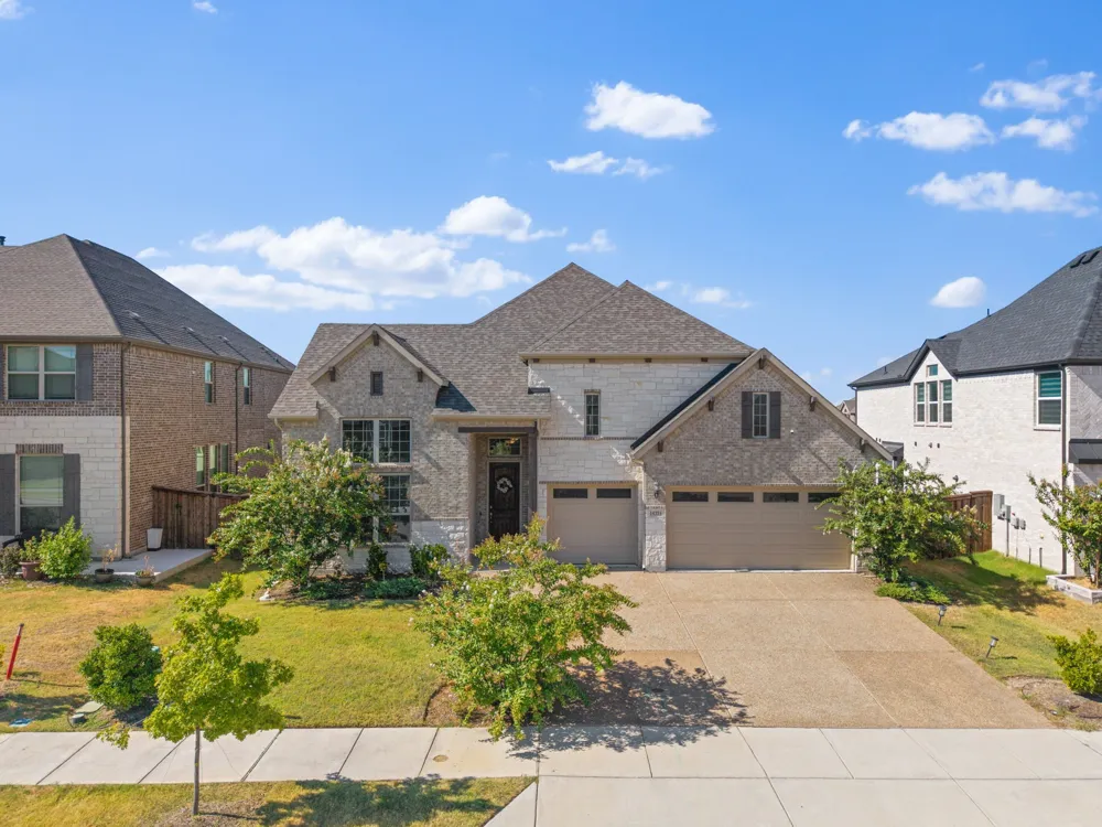 1433 Devotion Row Wylie, TX 75098