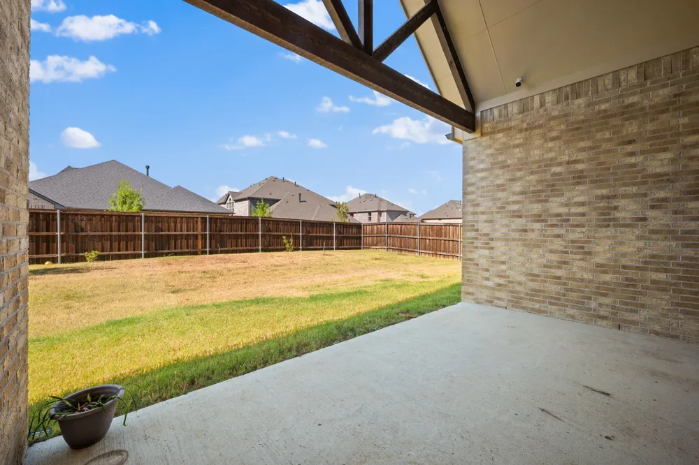 1433 Devotion Row Wylie, TX 75098