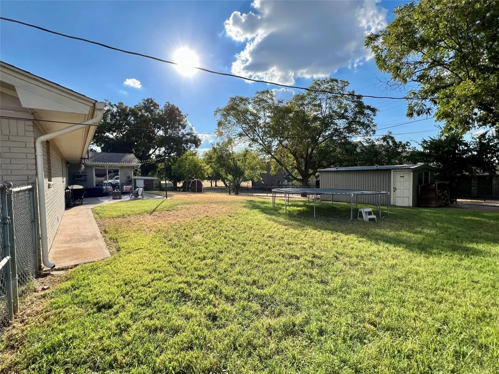1811 W Overhill Drive Stephenville, TX 76401