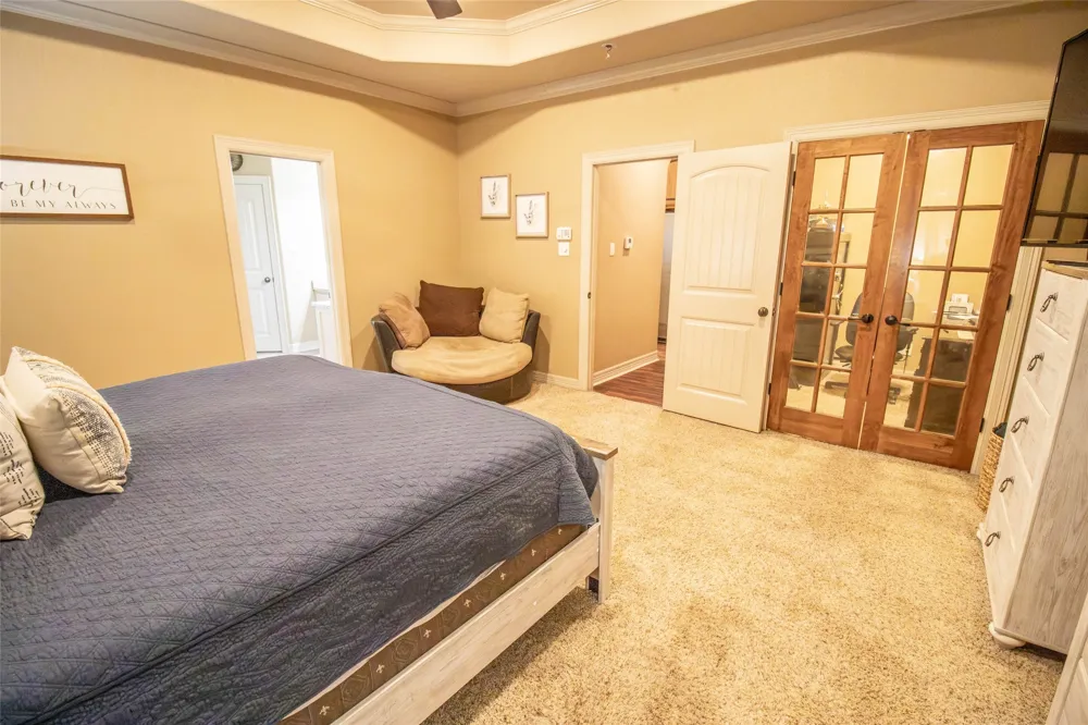 135 Pond Drive Marshall, TX 75672
