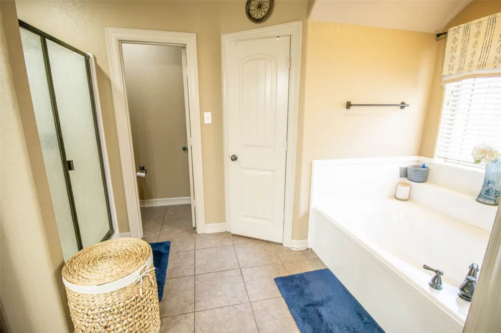 135 Pond Drive Marshall, TX 75672