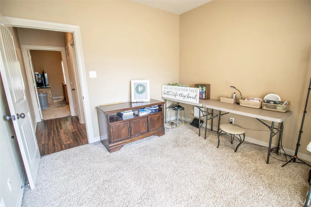 135 Pond Drive Marshall, TX 75672